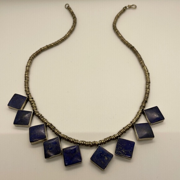 Vintage Looking Necklace - Picture 5 of 6